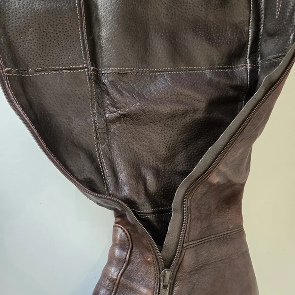 ARNOLD CHURGIN tall brown heeled leather boots. Size 39 (8-8.5) - Picture 12 of 15